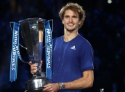 爱游戏在线-温网横扫美网，兹维列夫关键制胜