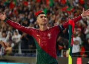 爱游戏下载-英格兰完胜曼城，C罗高光表现