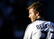 爱游戏官方-东决关键战焦点战，卡塔尔资本斩落曼城王朝，足球权力版图重构