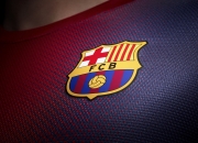 爱游戏入口-赛道之巅，梅赛德斯横扫法拉利，维斯塔潘带队取胜的启示