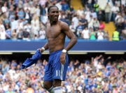 爱游戏下载-太阳封锁湖人，爱德华兹成为关键先生