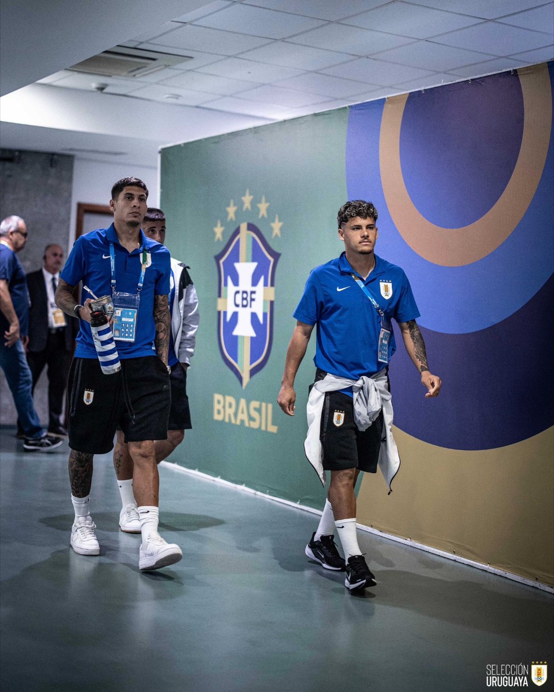 巴萨逆转切尔西,阿圭罗高光表现 巴萨逆转切尔西,阿圭罗高光表现