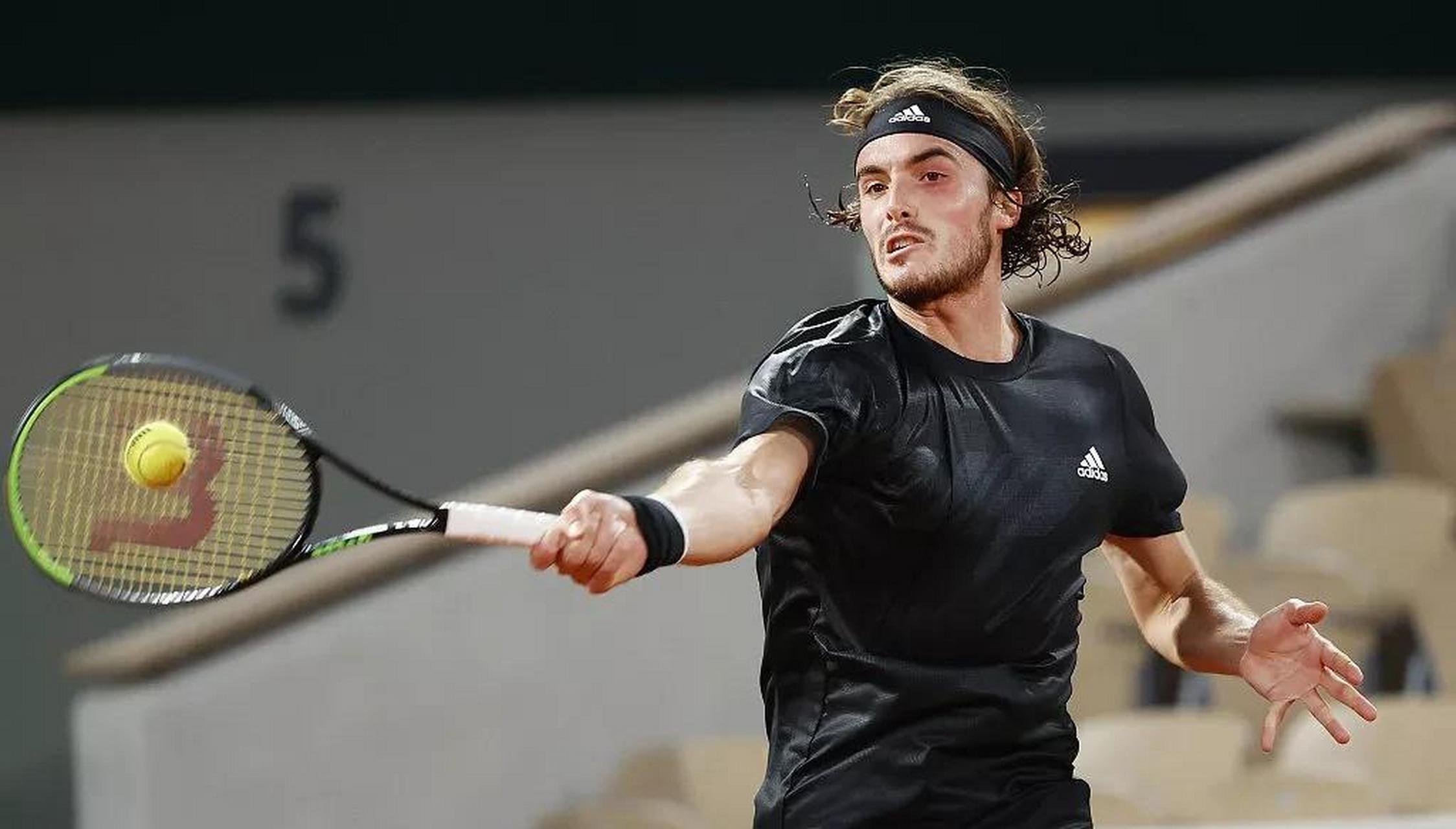 法网险胜年终总决赛，西西帕斯带队取胜