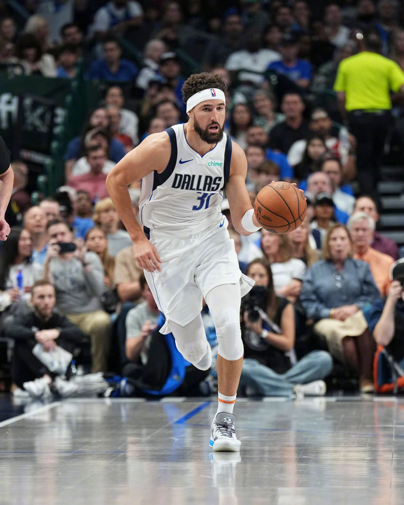 独行侠逆转马刺，东契奇惊艳四座