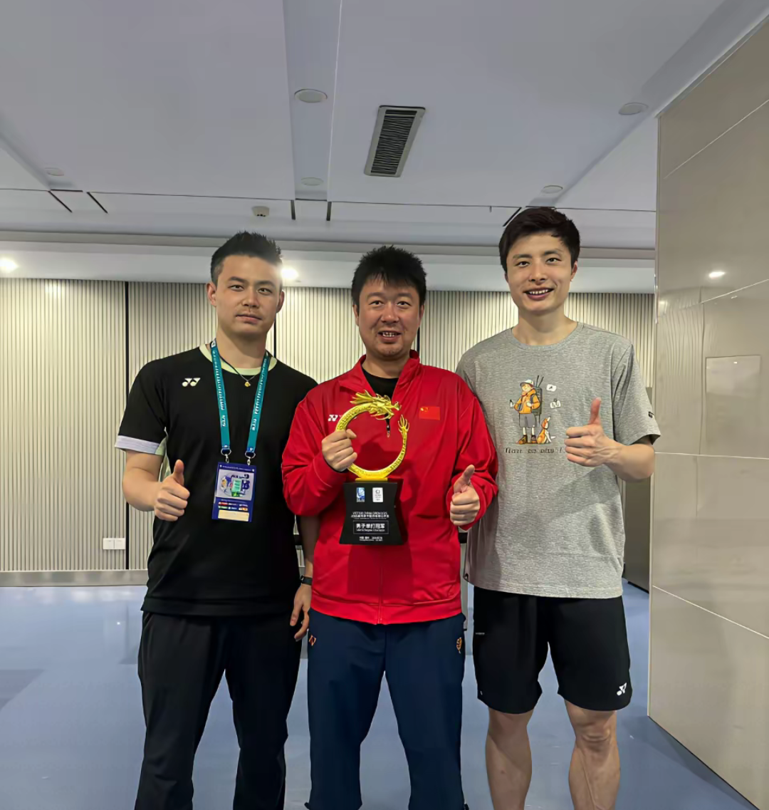 中国队横扫德国队，石宇奇刷新纪录