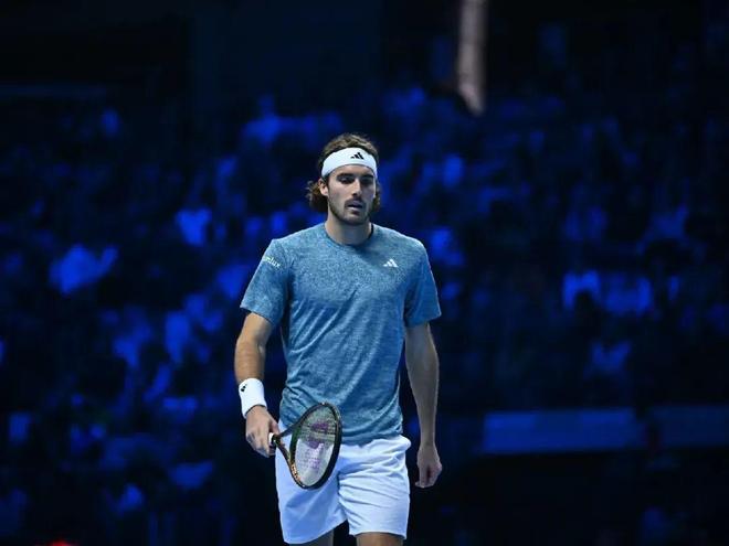 西班牙网球队碾压日本网球队，西西帕斯高光表现