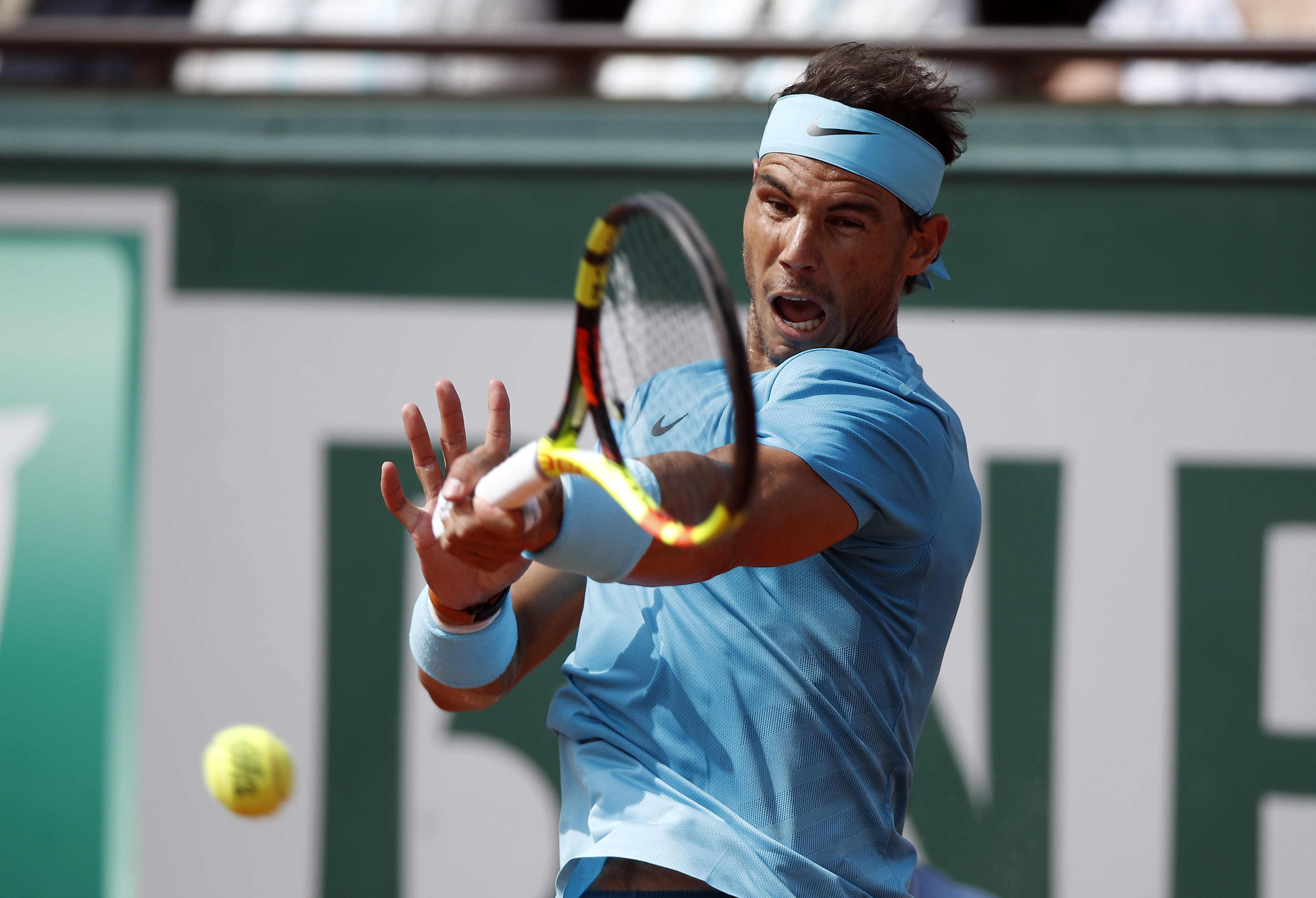 法网碾压ATP总决赛,纳达尔惊艳四座 法网碾压ATP总决赛,纳达尔惊艳四座