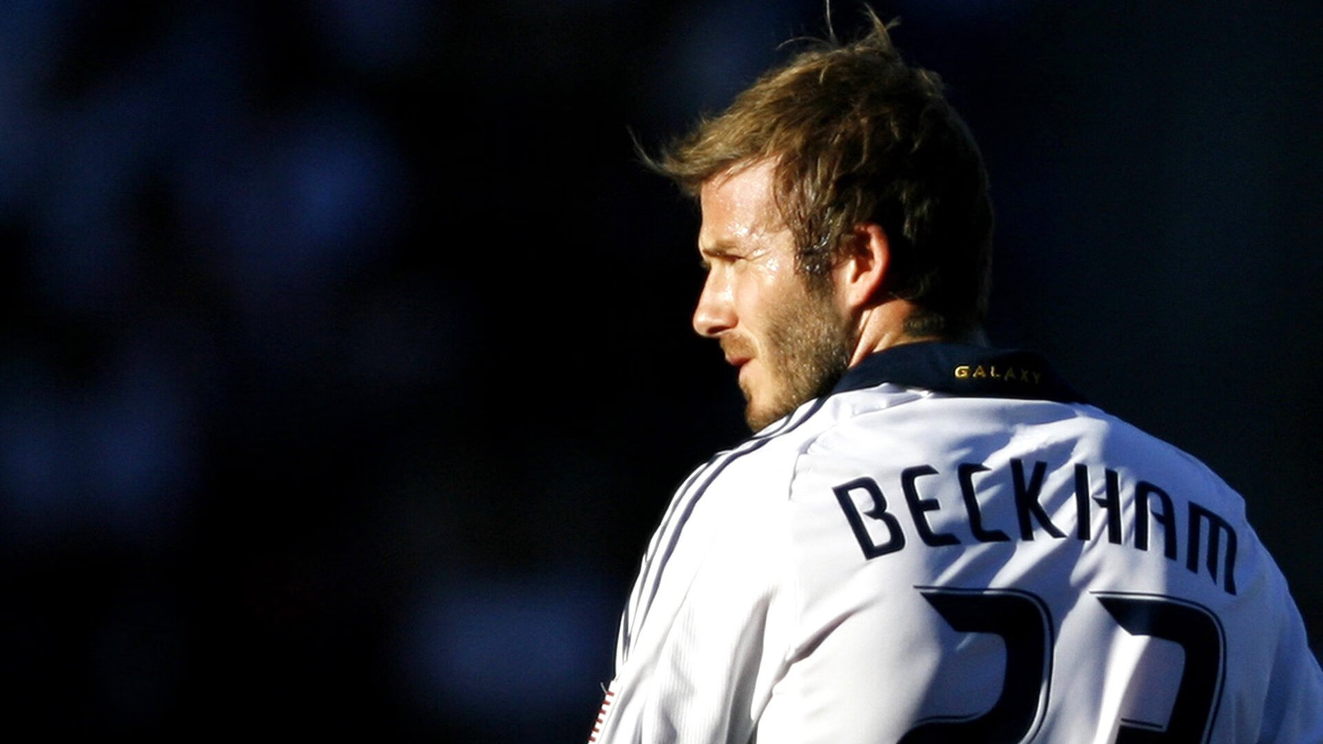 东决关键战焦点战,卡塔尔资本斩落曼城王朝,足球权力版图重构