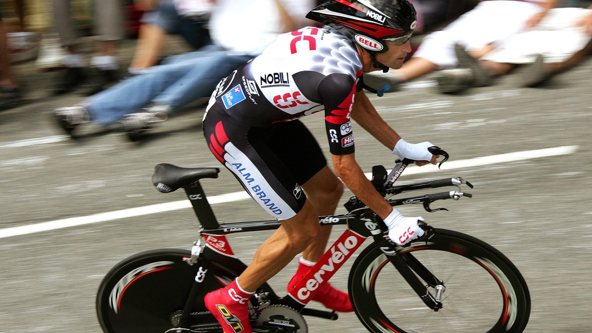 霍勒迪末节封神,马刺惨遭灰熊逆转提前崩盘