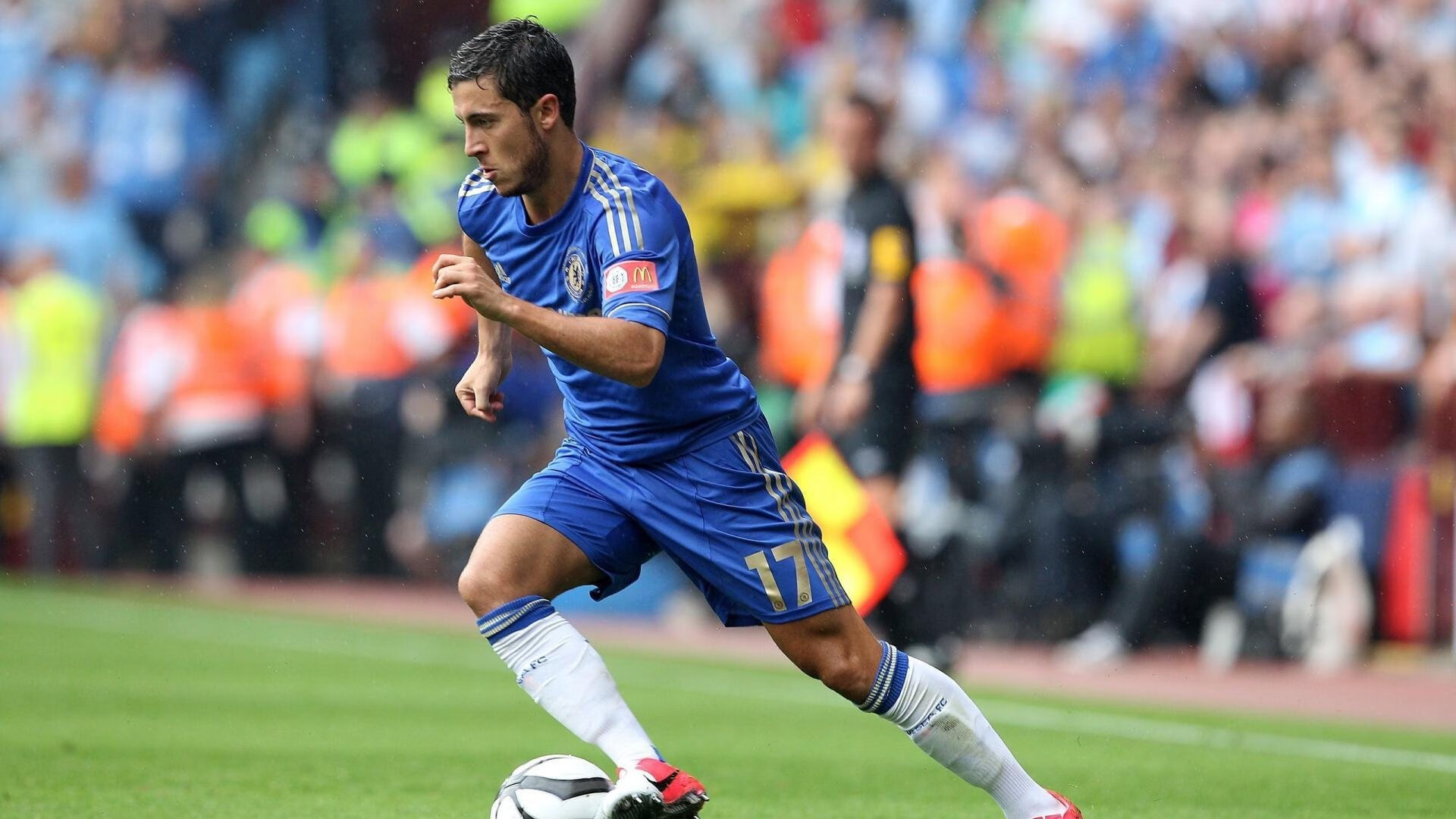 意甲焦点战之夜，奥斯梅恩刷新纪录，那不勒斯新王登基